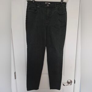 Kut from the Kloth Diana Jeans